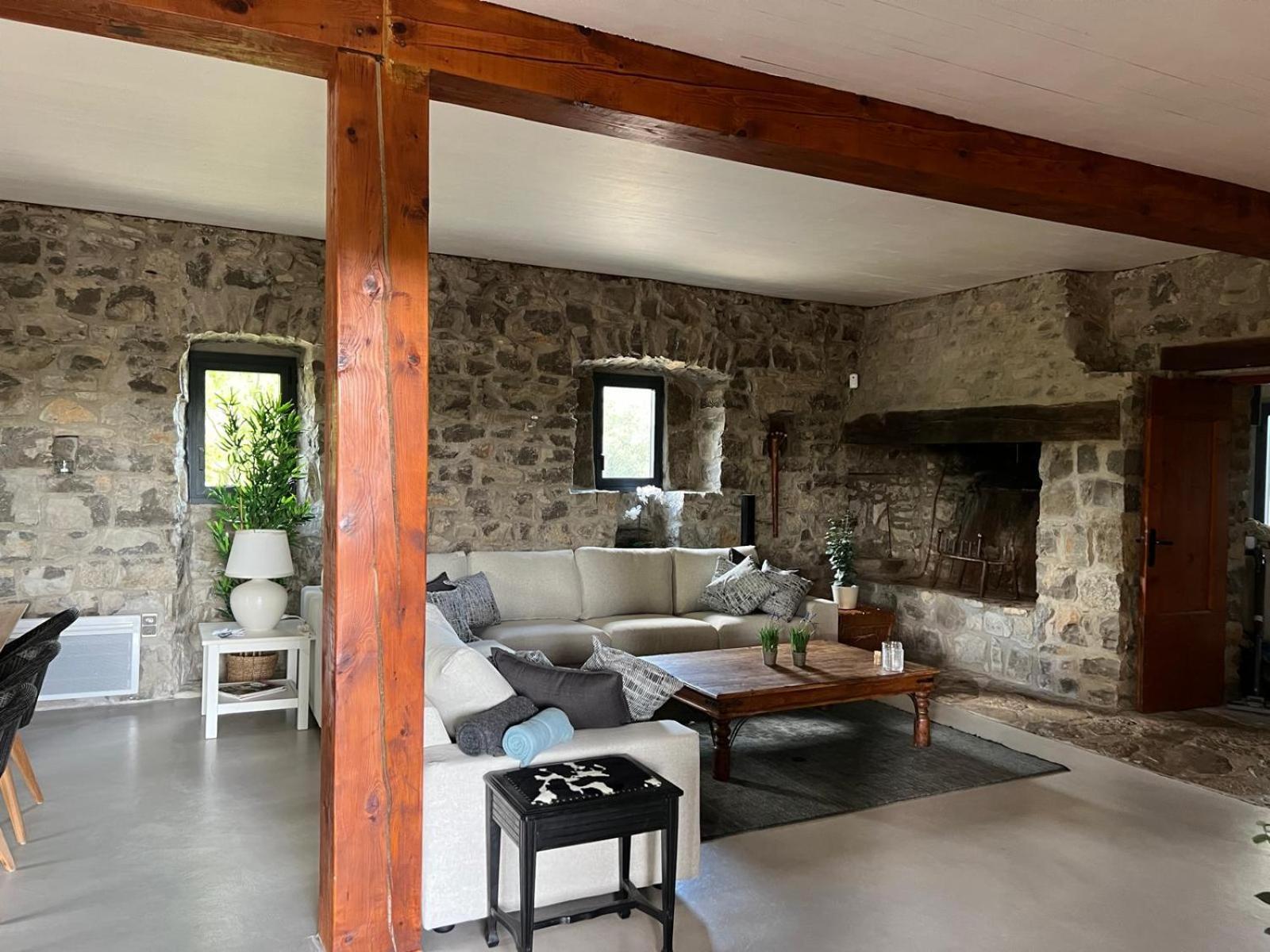 Luxurious Family House With Pool In Ardeche. Les Vans Exterior foto